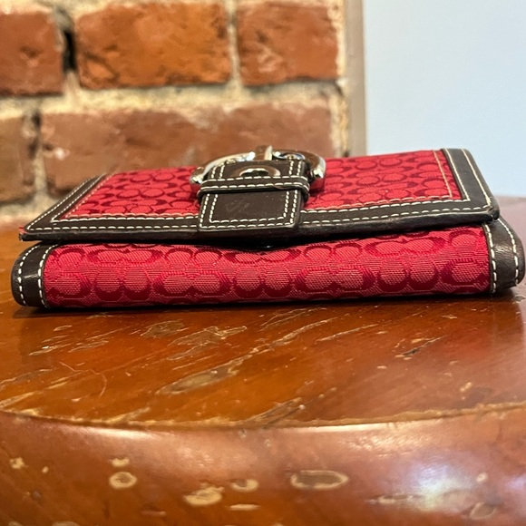 Coach Red Signature Soho Buckle Wallet Rare Colorway Leather Trim Vintage Y2K - Picture 11 of 16